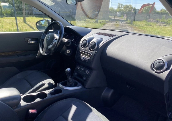 Nissan Qashqai cena 15900 przebieg: 269852, rok produkcji 2010 z Dobrzany małe 326